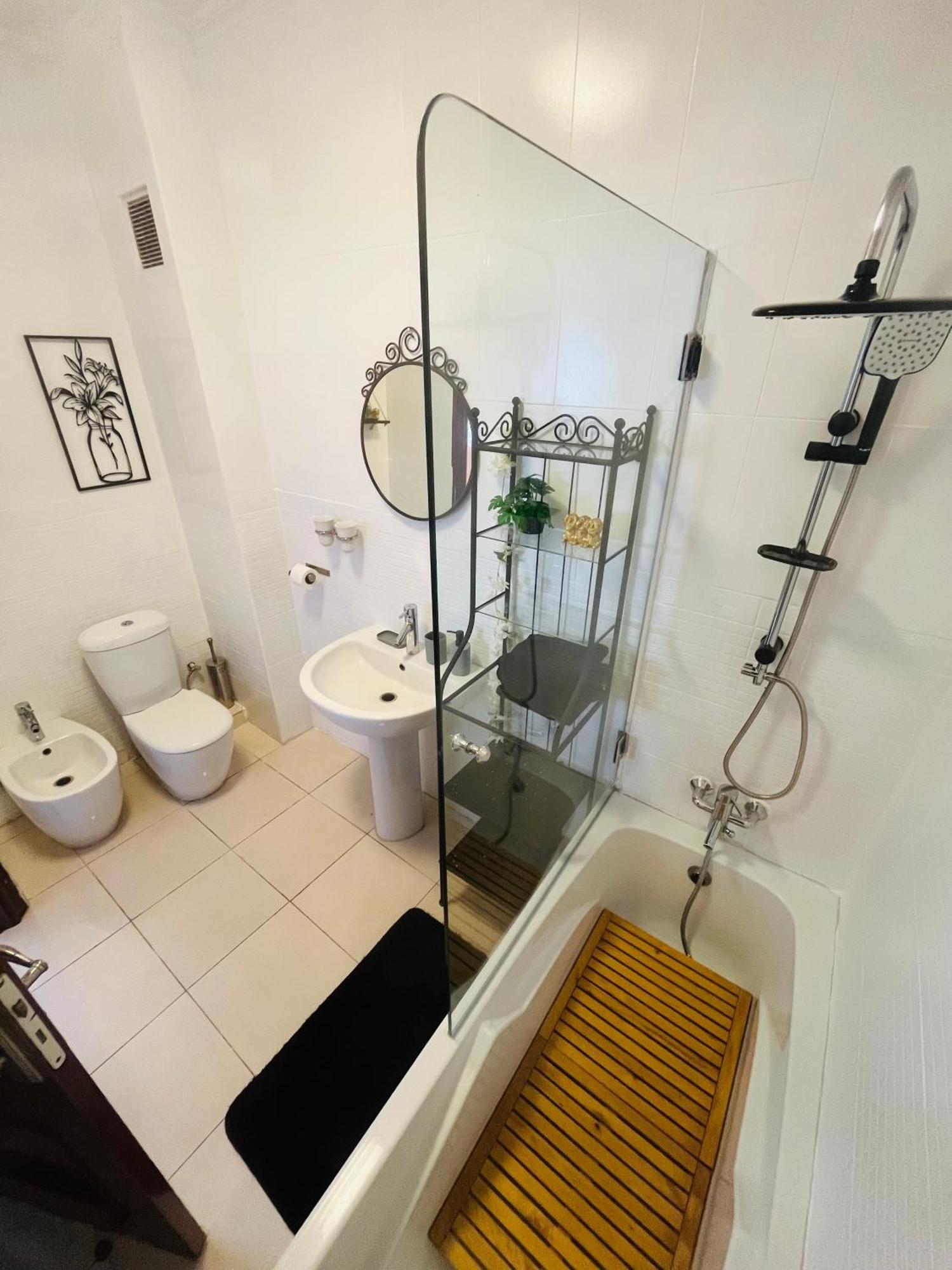 Bright Apartment With Sea View, Few Steps Away From The Tgv 탕헤르 외부 사진